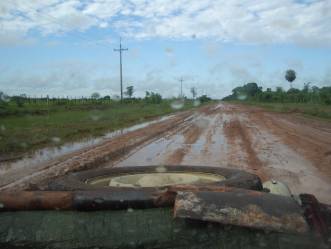 Schlechte Strassen in Paraguay